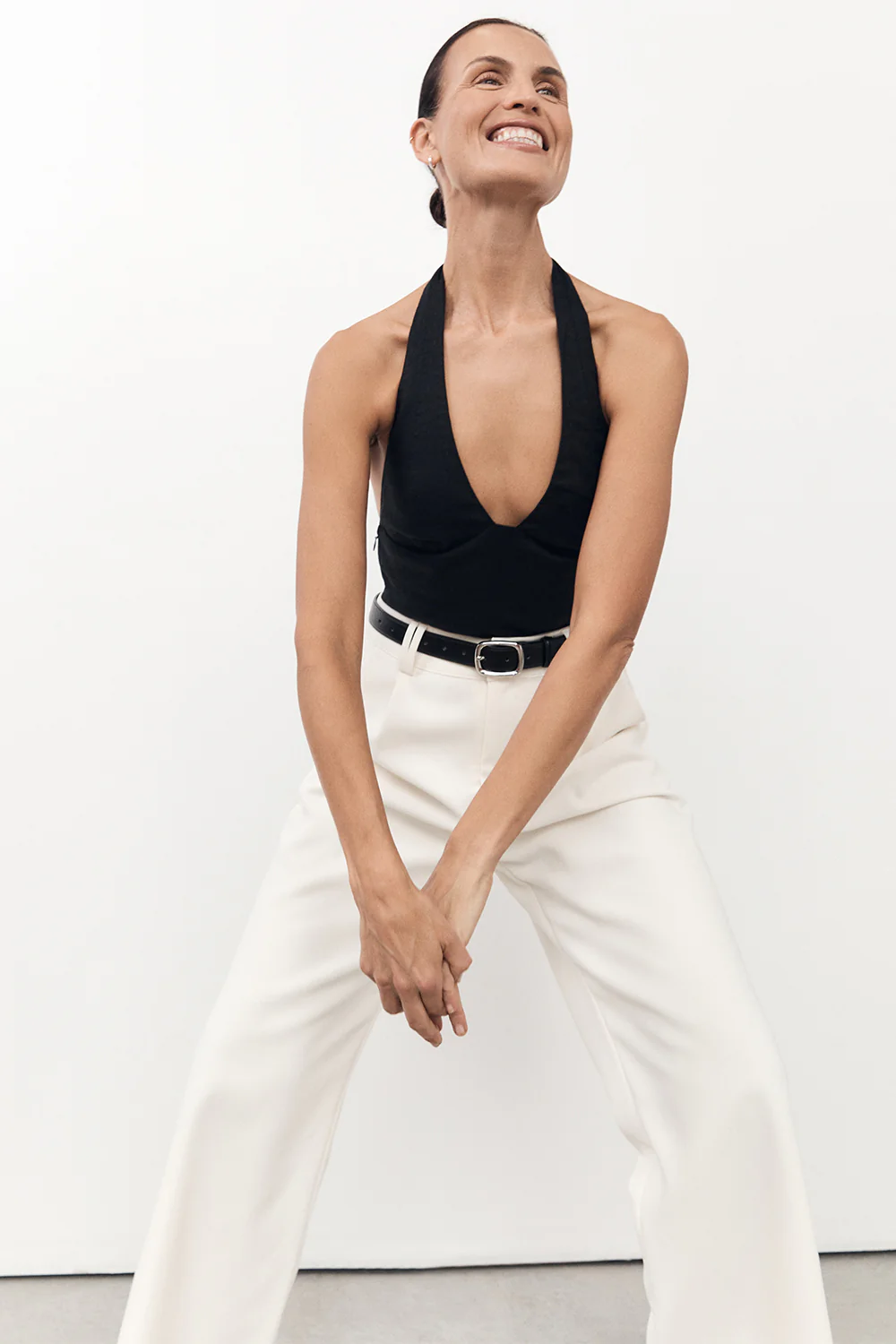 AUDREY BLACK LINEN HALTER TOP - Image 9
