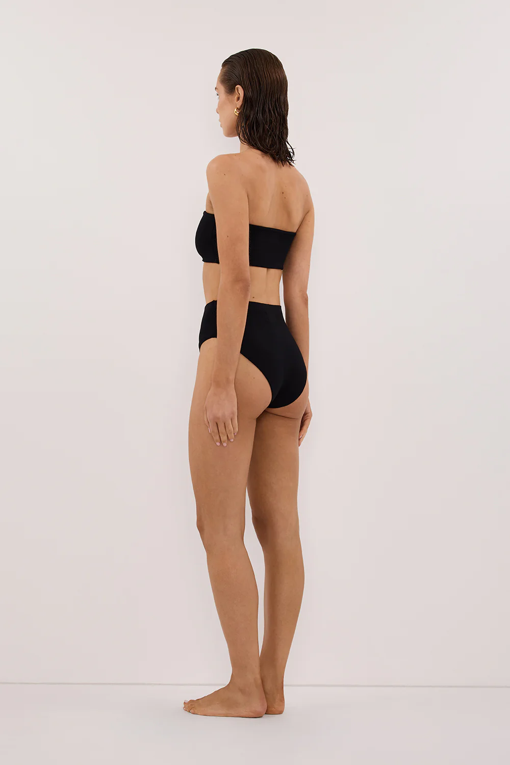 BASE BLACK BANDEAU TOP - Image 5