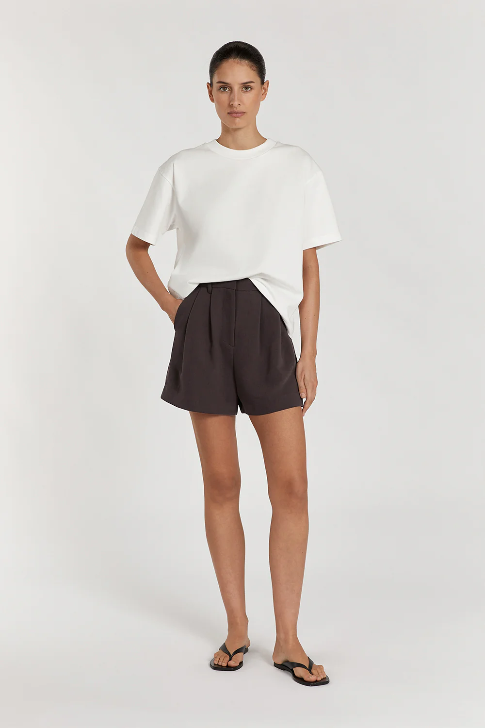 ELLE DARK CHOCOLATE TAILORED SHORT - Image 5