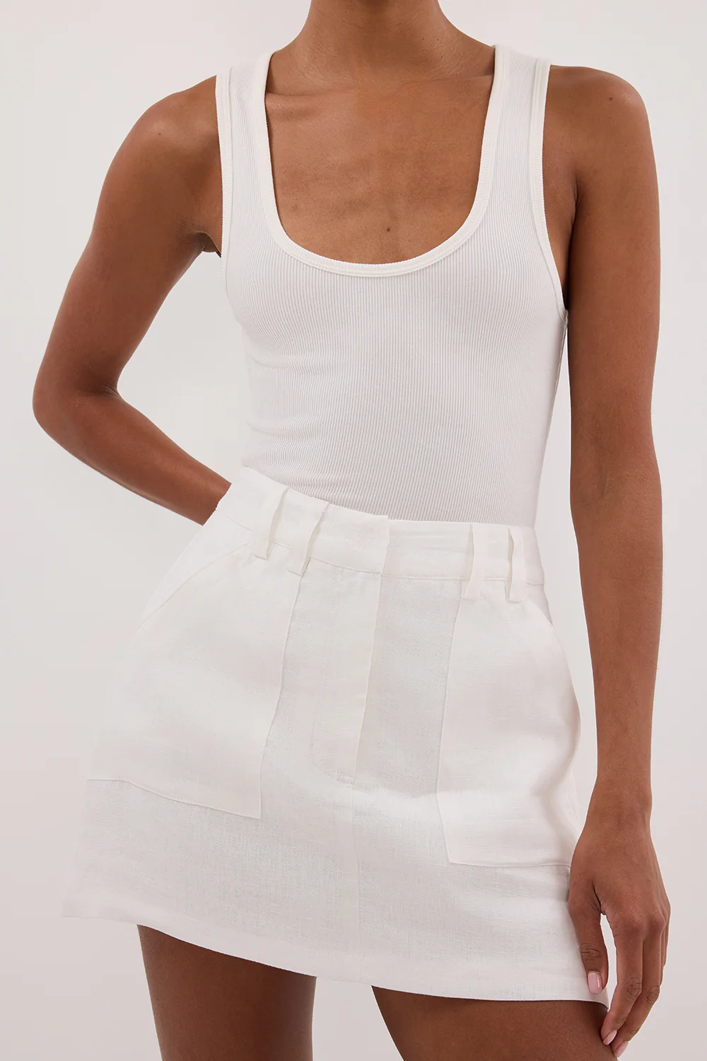 EVA OFF WHITE LINEN SKORT - Image 6