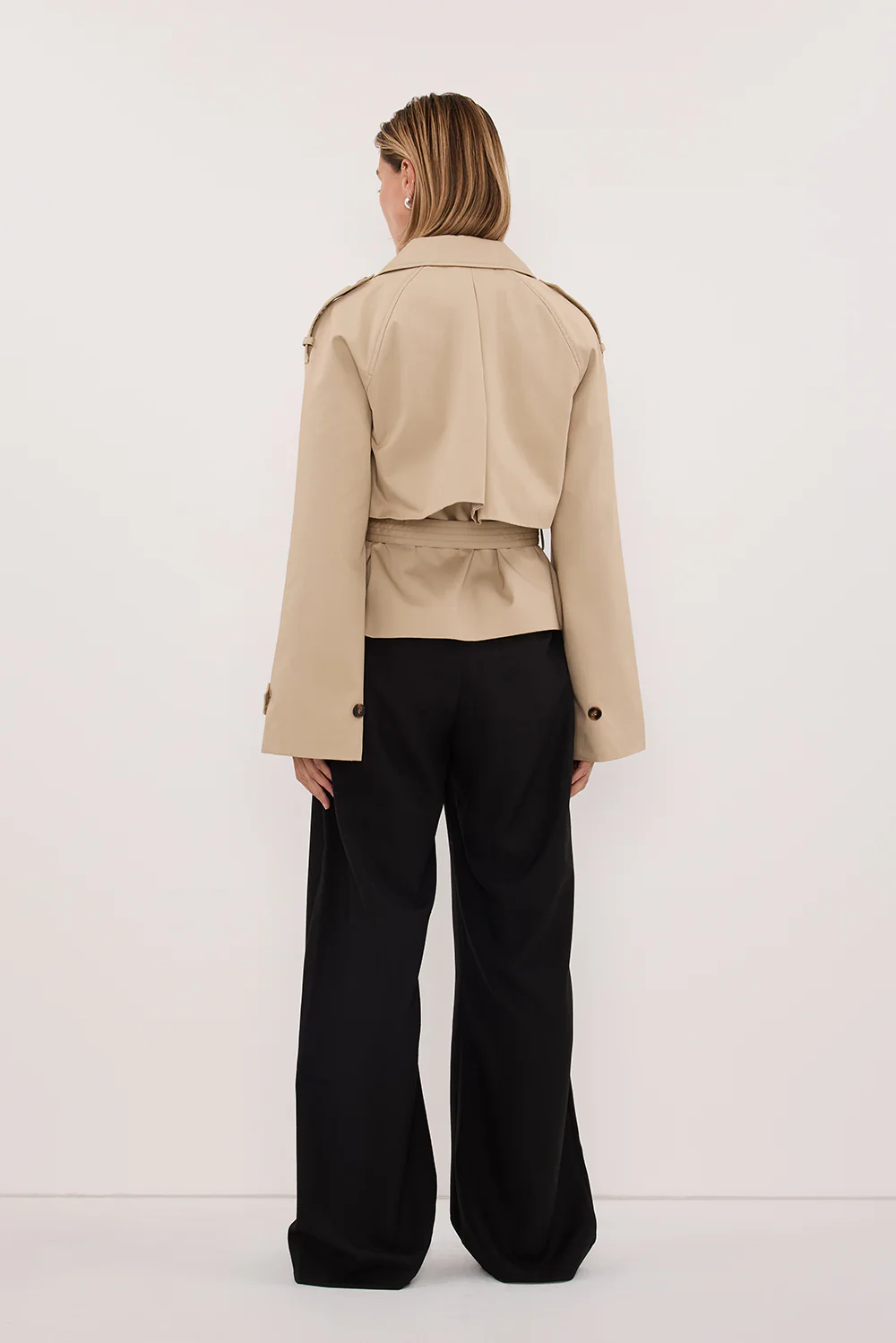 GABRIEL NATURAL CROPPED TRENCH COAT - Image 4