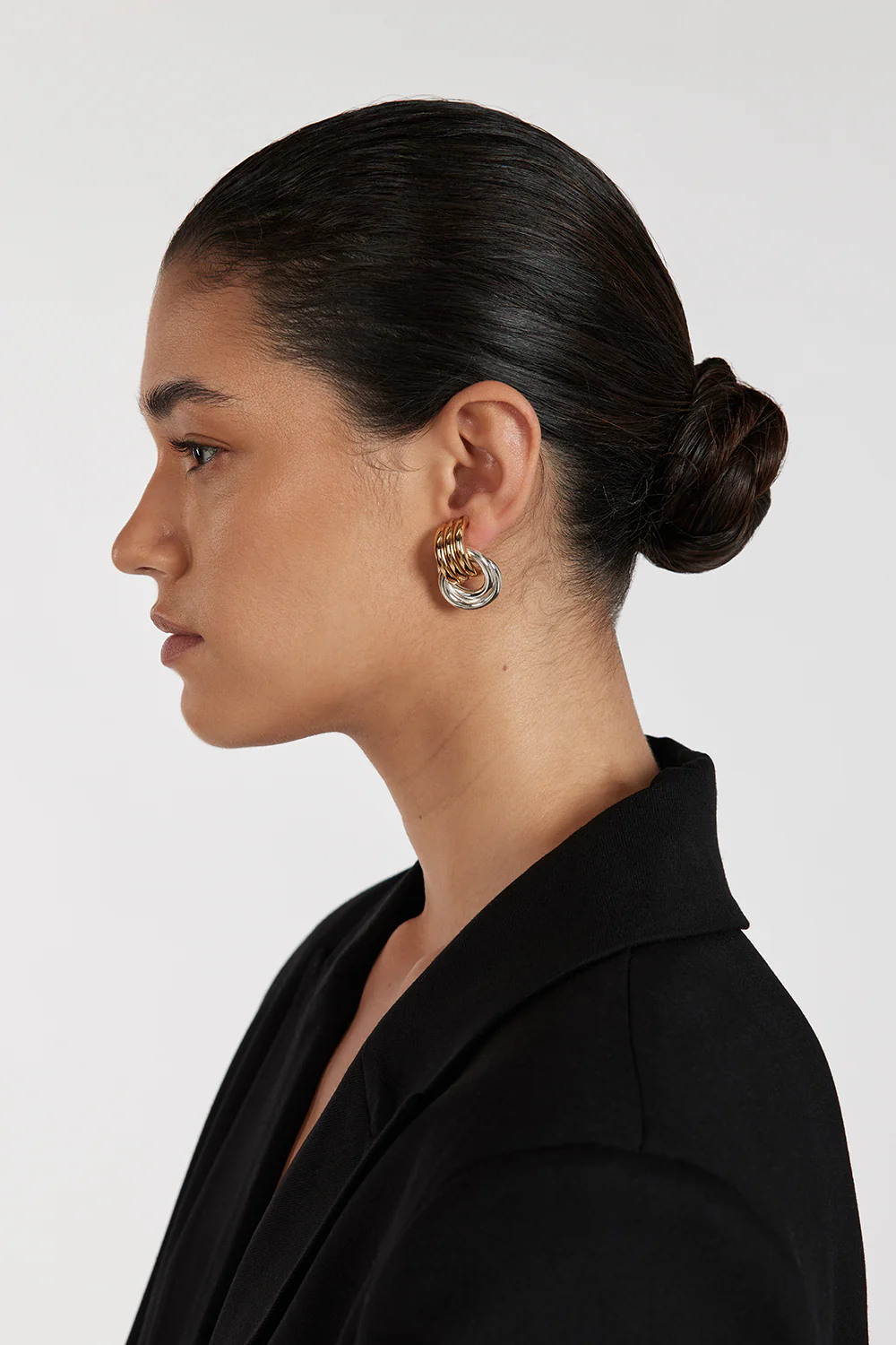 HEAVEN MAYHEM MINI KNOT MIXED EARRING - Image 5