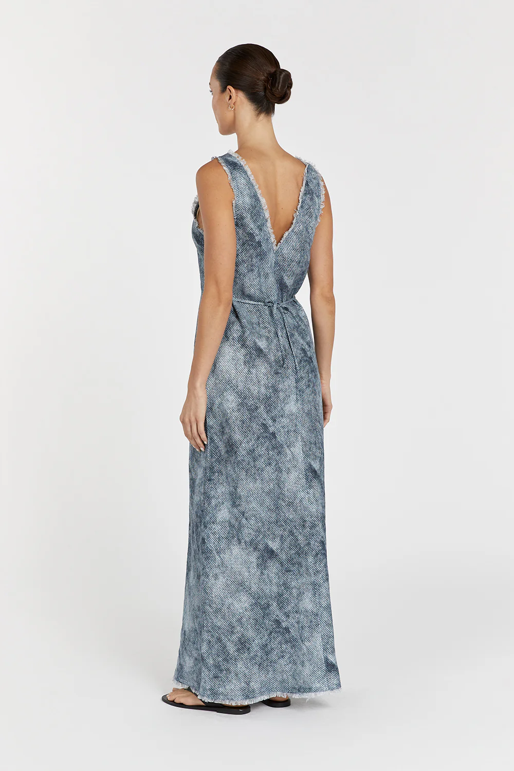 LEON LINEN V NECK SLIP MIDI DRESS - Image 4