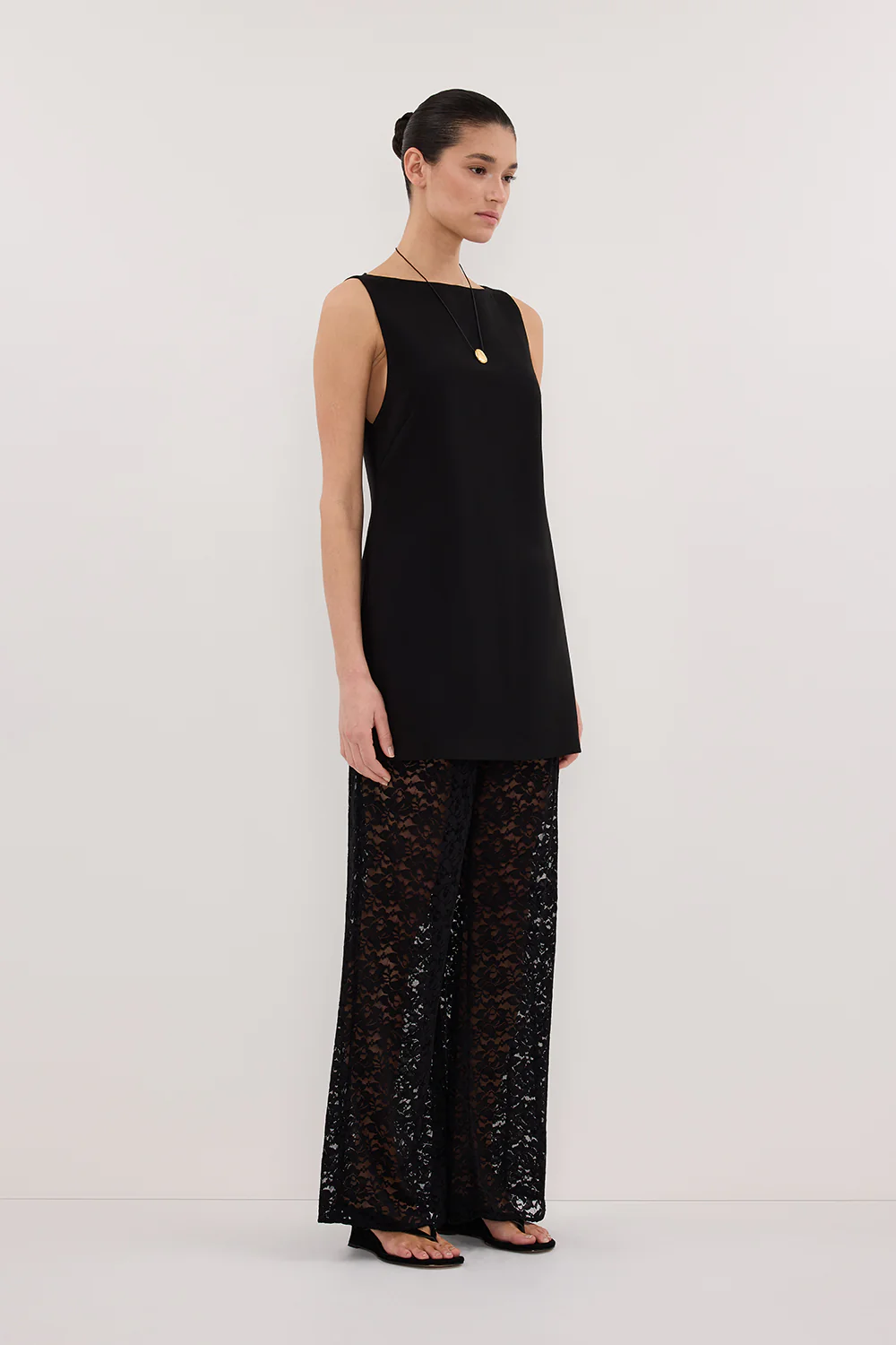 ROWIE BLACK SLEEVELESS BOAT NECK TUNIC TOP - Image 3