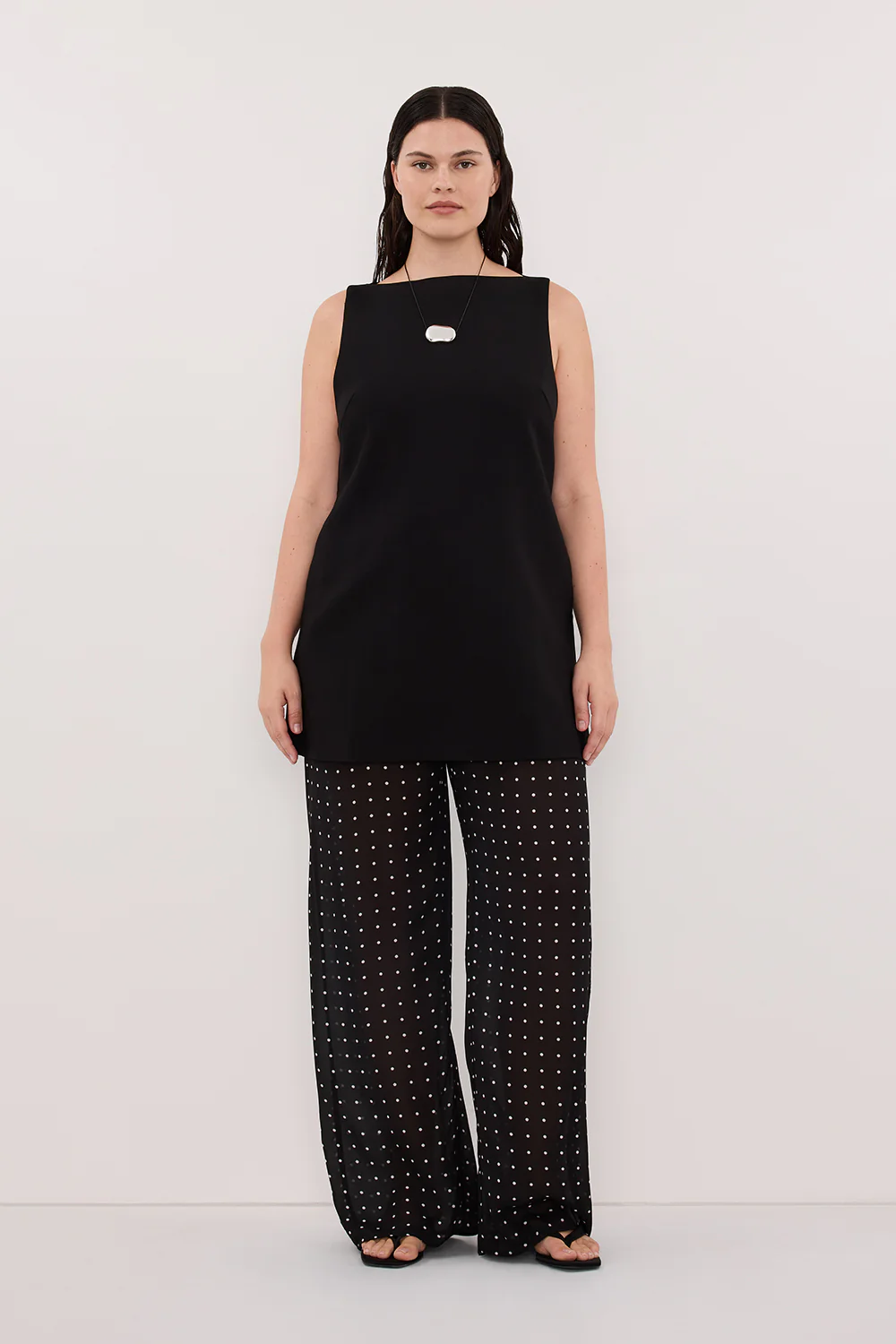 ROWIE BLACK SLEEVELESS BOAT NECK TUNIC TOP - Image 6