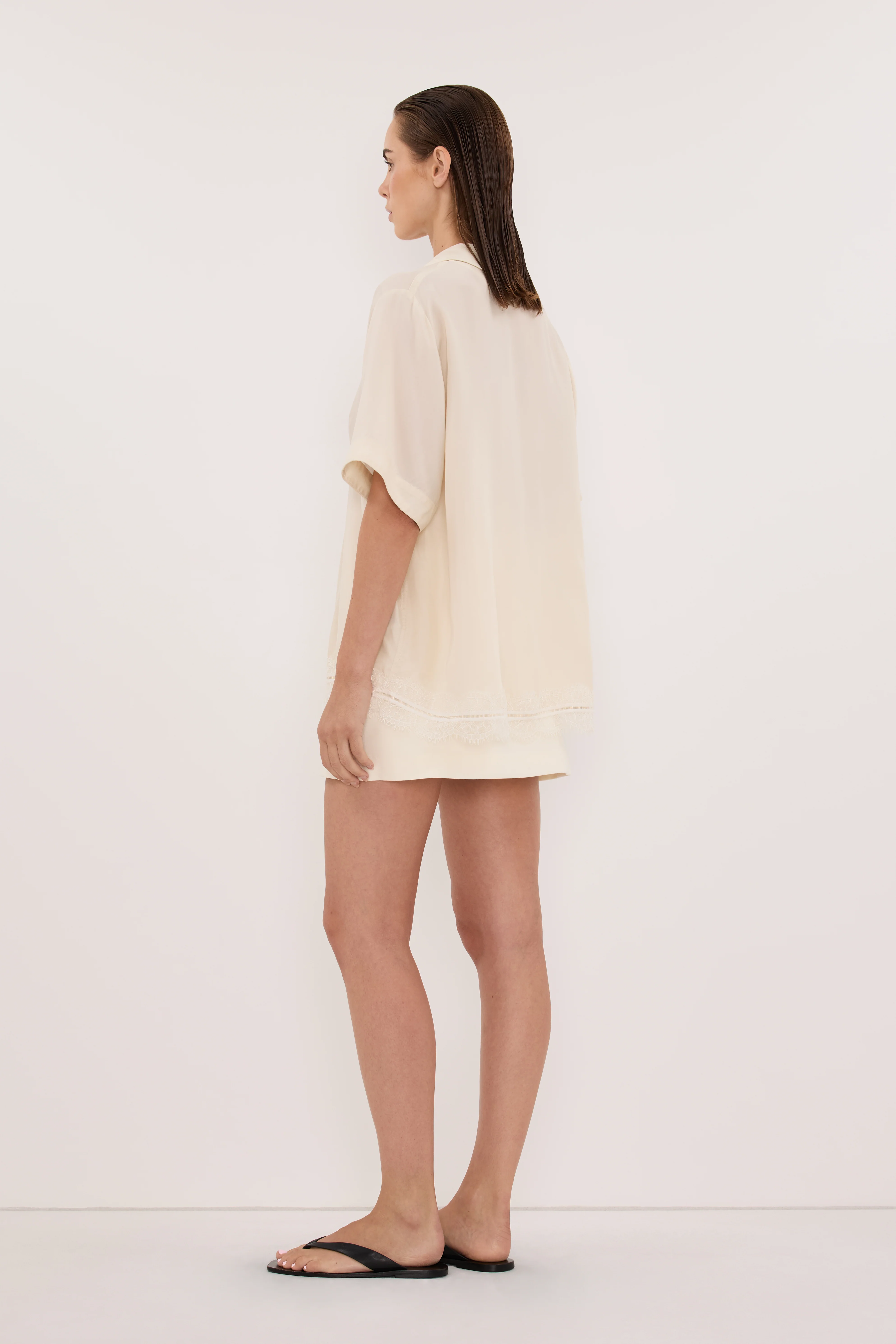 SOHO CREAM TAILORED SKORT - Image 4